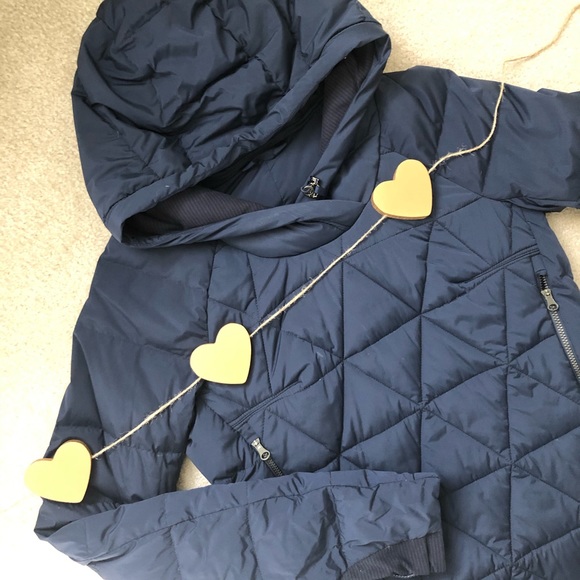 LuLuLemon Fluffed Up Pullover; Navy - Picture 2 of 10